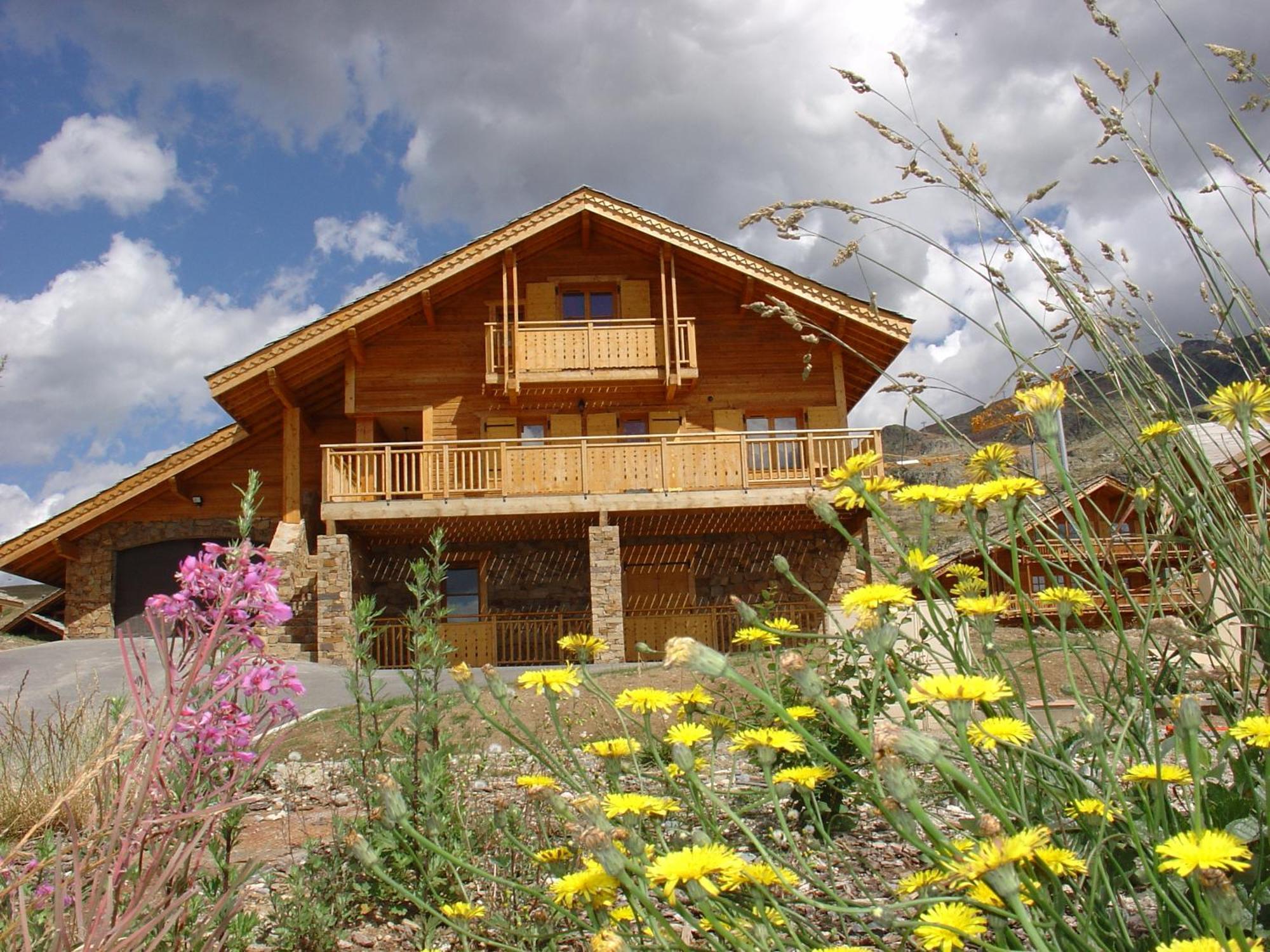Madame Vacances Les Chalets De L'Altiport Alpe d'Huez Ngoại thất bức ảnh